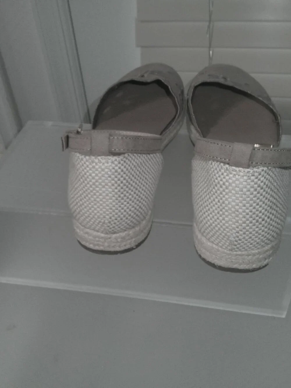 LC Lauren Conrad Espadrille Flats Ankle Strap Taupe Floral Cutout Size 10M